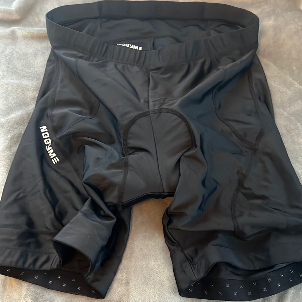 NWOT bike shorts